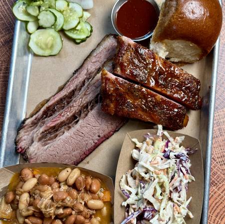 Heads & Tails Barbecue
