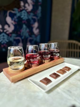 Adega Azul Wine Bar