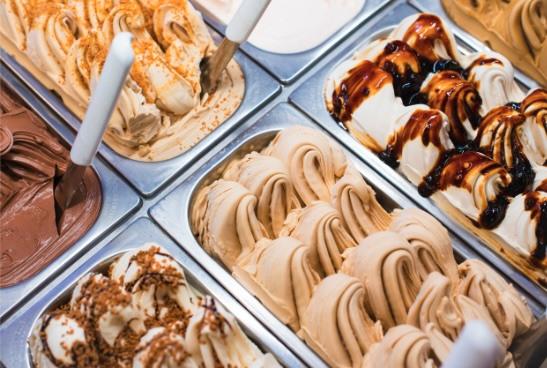 A variety of gelato flavors at Almare Gelato Italiano in Berkeley, CA. 